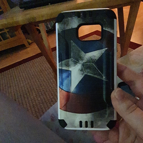 Phone case - Picture 2 of 5